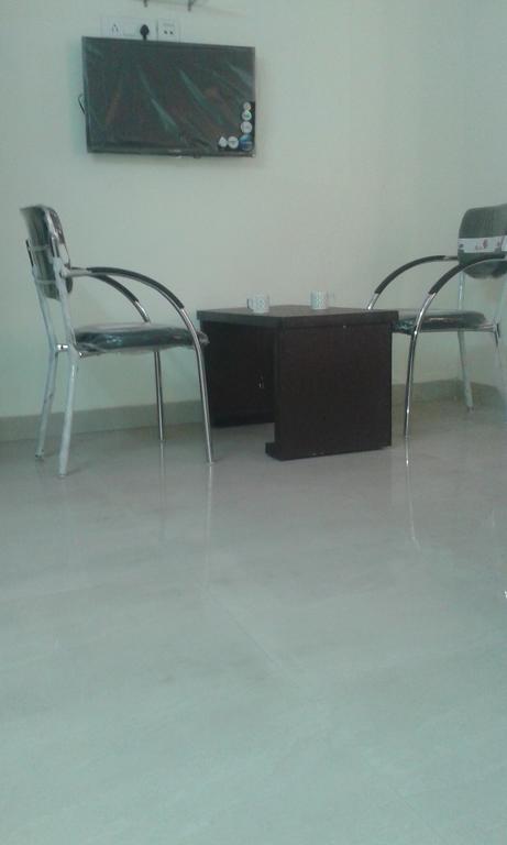 ניו דלהי Charanpahari Hotel מראה חיצוני תמונה